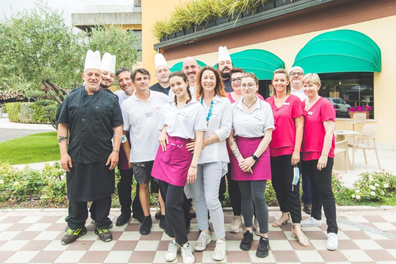Hotel Ristorante Al Fiore Пескиера дел Гарда Екстериор снимка